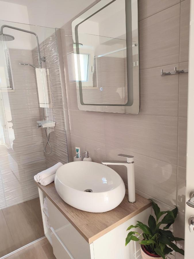 Apartment Making Memories Pucisca Ngoại thất bức ảnh