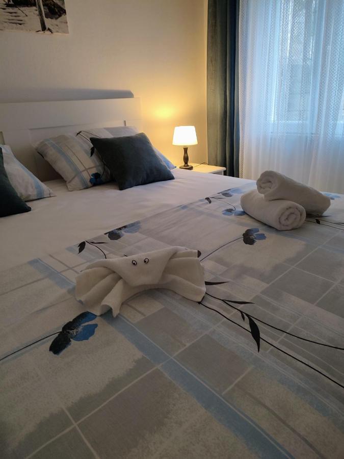 Apartment Making Memories Pucisca Ngoại thất bức ảnh